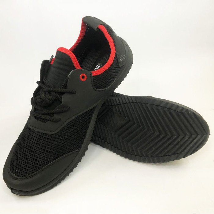 Чоловічі кросівки із сітки 42 розмір. Літні чоловічі кросівки. Модель 12843. Колір: чорний