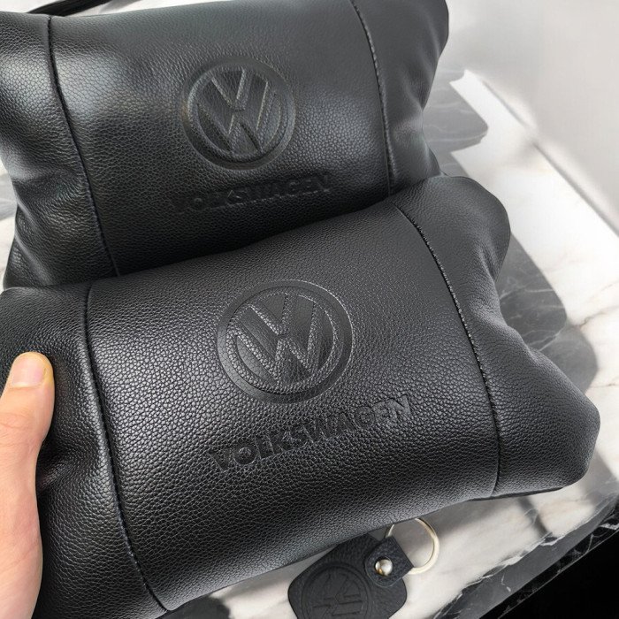 Набір шкіряних подушок 2шт - Volkswagen на підголовник у машину, Автомобільна подушка