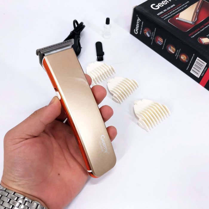 Машинка для стрижки GEMEI GM-6048, Машинка для стрижки домашня, електробритва для голови. Колір: золотий