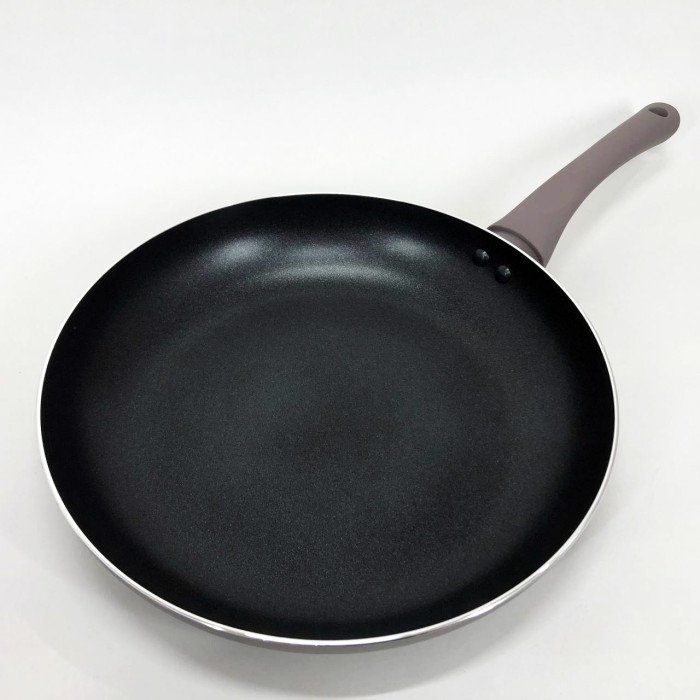 Сковорода алюмінієва 28 см WELL DONE WD-1018B індукція, сковорода з товстим дном, зручна на кухню