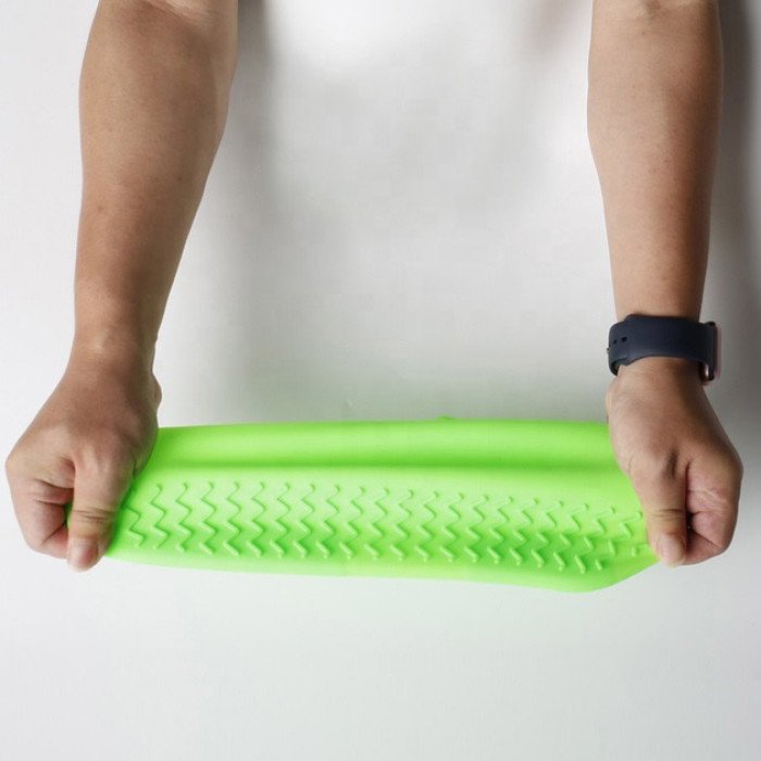 Багаторазові бахіли-чохли L (41-45 розмір) для взуття силіконові від води та бруду. Колір: зелений