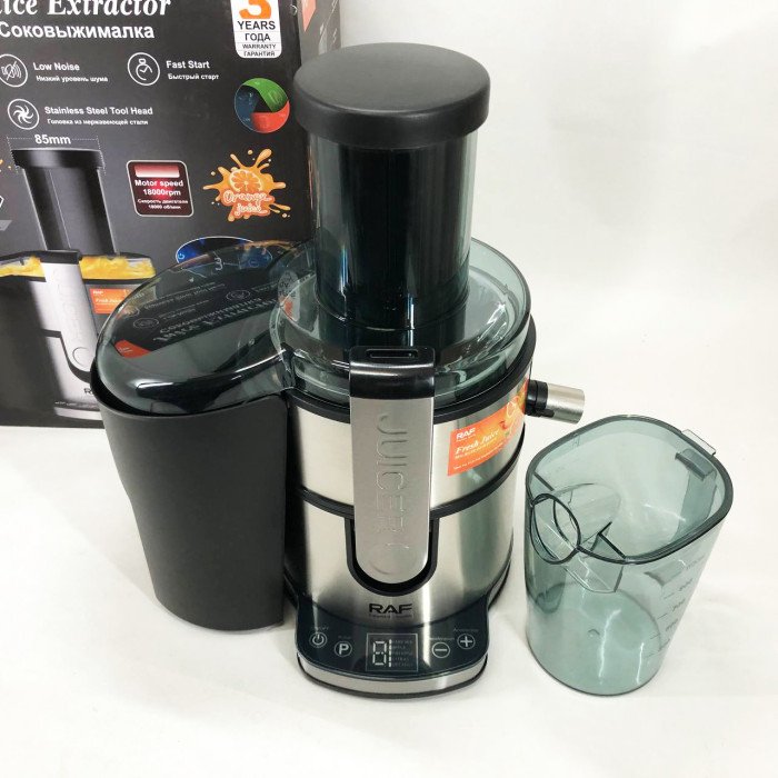 Електричний соковитискач RAF R.2700 для цитрусових, фруктів та овочів з ємністю для соку 1.1 л 800 Вт