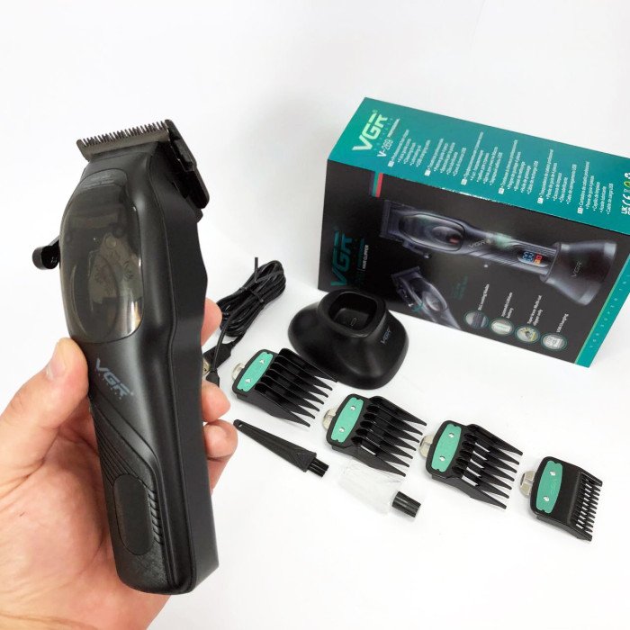 Машинка для стрижки волосся VGR V-269 (професійна) з дисплеєм та 4 насадками, окантувальна машинка