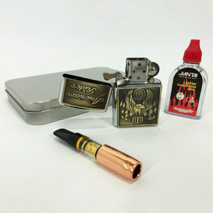 Запальничка бензинова в подарунковій коробці N4, запальничка в подарунковому футлярі, подарунок запальничка