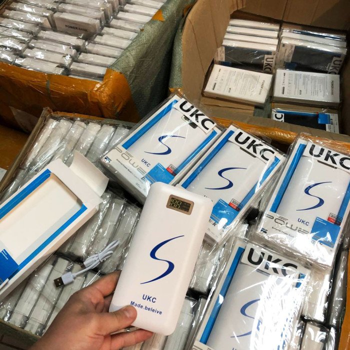 Портативне мобільне заряджання Power Bank 30000/9600mAh UKC, Умб зарядне power bank. Колір: білий