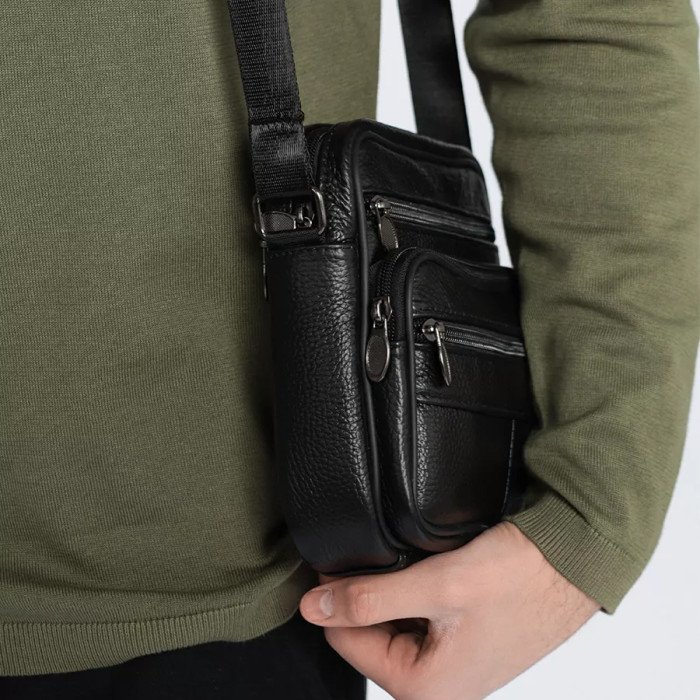 Стильна чоловіча сумка через плече з натуральної шкіри, компактний розмір, багато відділень