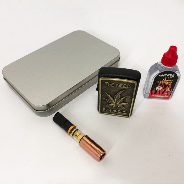 Запальничка бензинова в подарунковій коробці N11, подарункова запальничка сувенірна