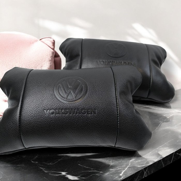 Набір шкіряних подушок 2шт - Volkswagen на підголовник у машину, Автомобільна подушка