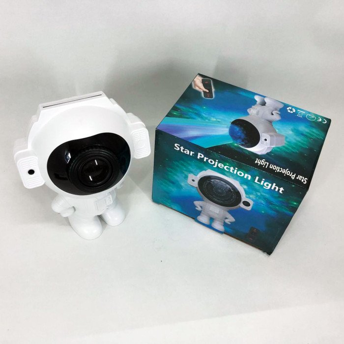 Зірковий 3D проектор Astronaut Bluetooth з пультом, Проектор нічний космонавт зоряне небо в дитячий